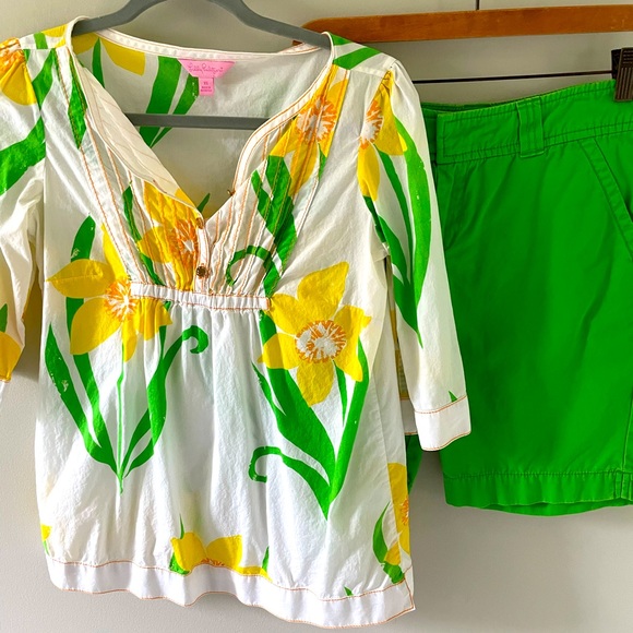 Lilly Pulitzer Tops - Adorable Lilly Pulitzer tunic top